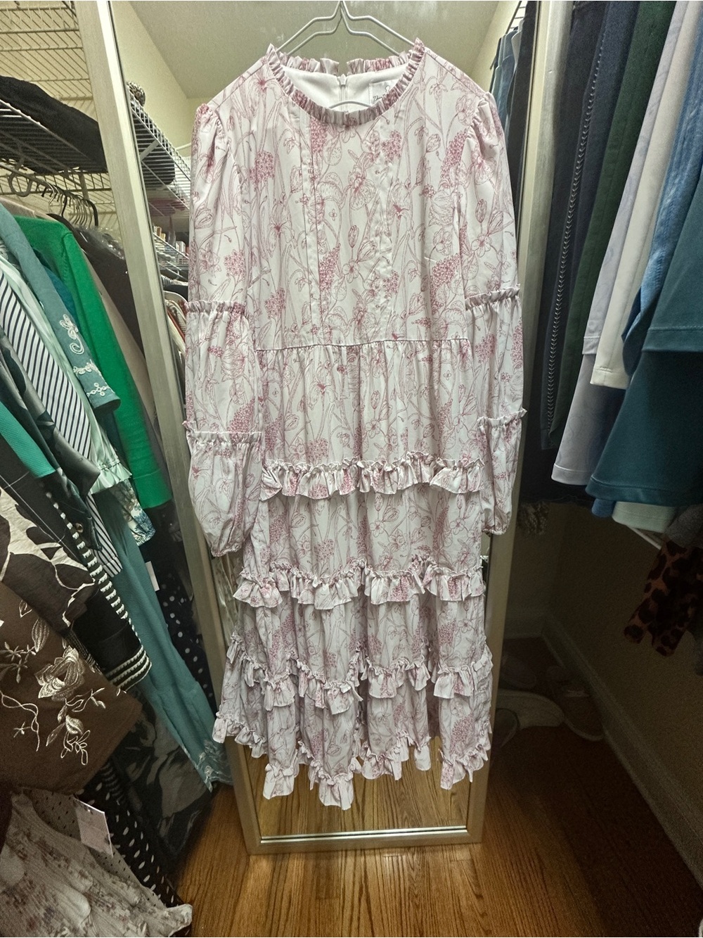Dainty Jewells waltz of the wildflower’s dress midi length - Picture 2 of 8